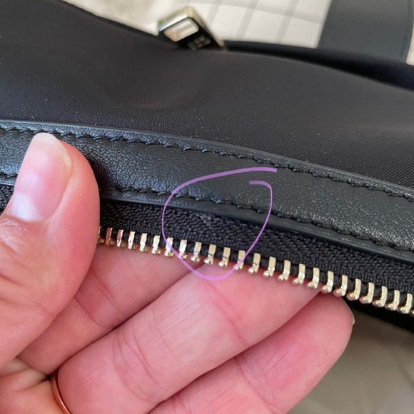 VGUC Mina Baie London weekender in black nylon w/ gold hardware - Picture 14 of 16